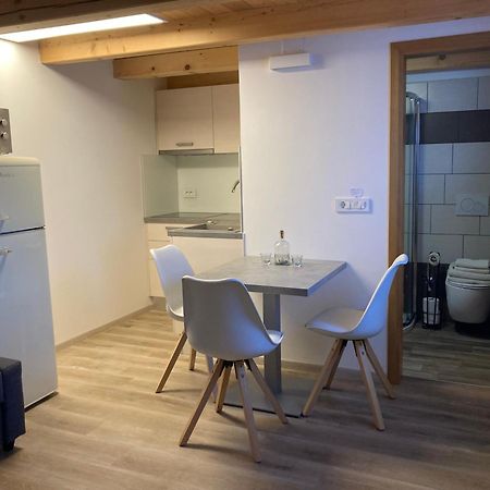 Apartma Hiska Dobravlje Exterior photo
