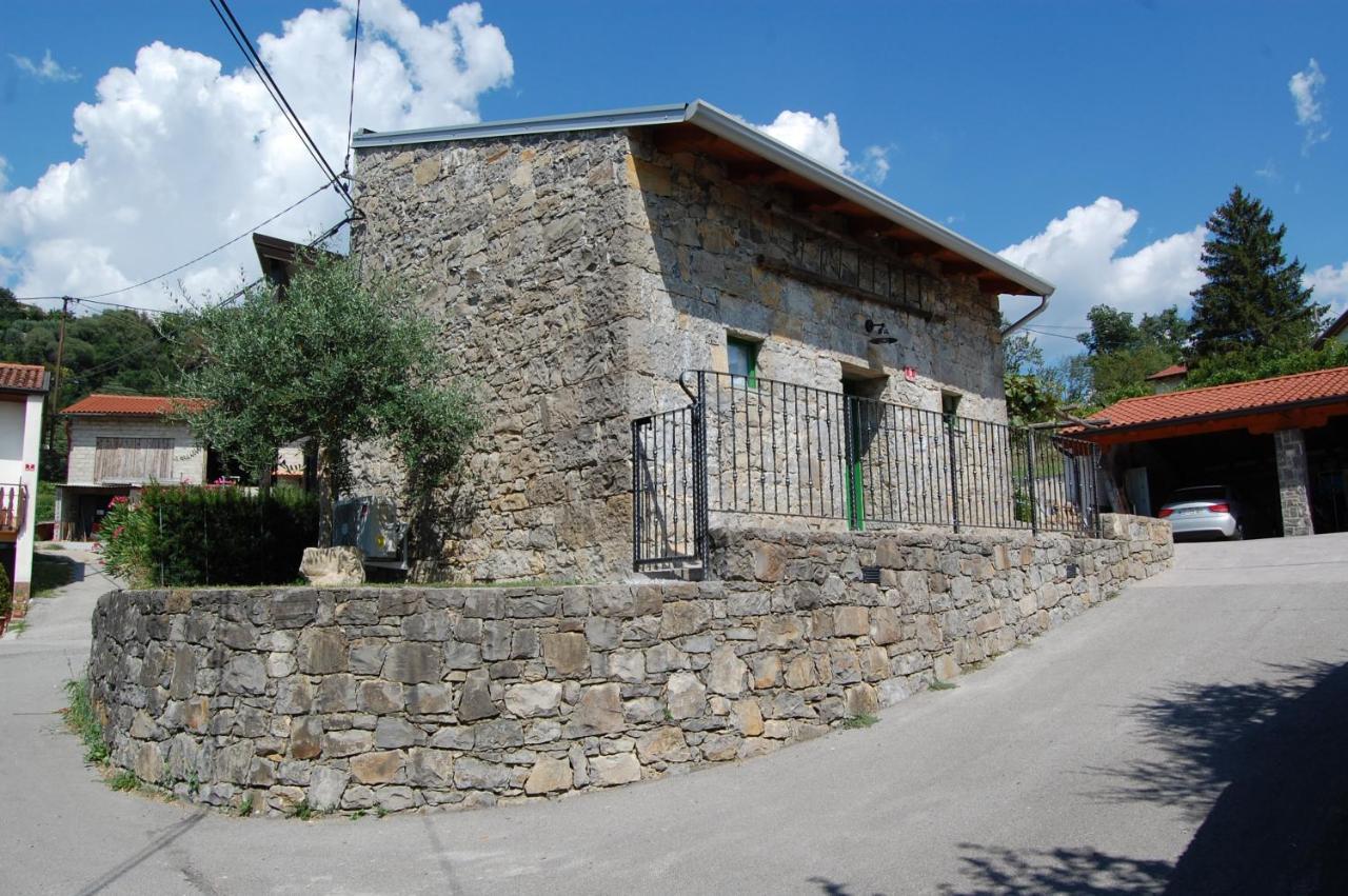 Apartma Hiska Dobravlje Exterior photo